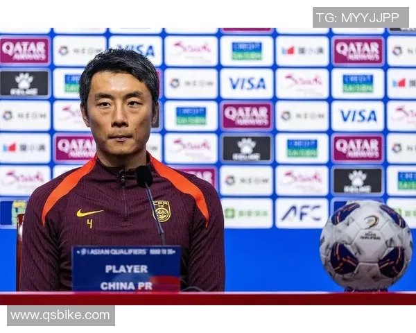 李磊的足球人生深度对话:从青涩少年到职业球员的成长之路 李磊的足球人生深度对话:从青涩少年到职业球员的成长之路