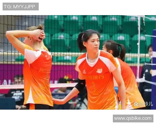 2018年江苏女排与天津女排巅峰对决精彩回顾与赛后分析 2018年江苏女排与天津女排巅峰对决精彩回顾与赛后分析